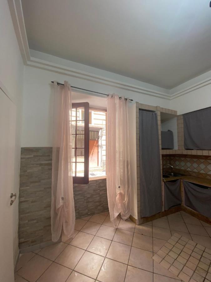 La Casa Di Ciccio Apartment เนเปิลส์ ภายนอก รูปภาพ